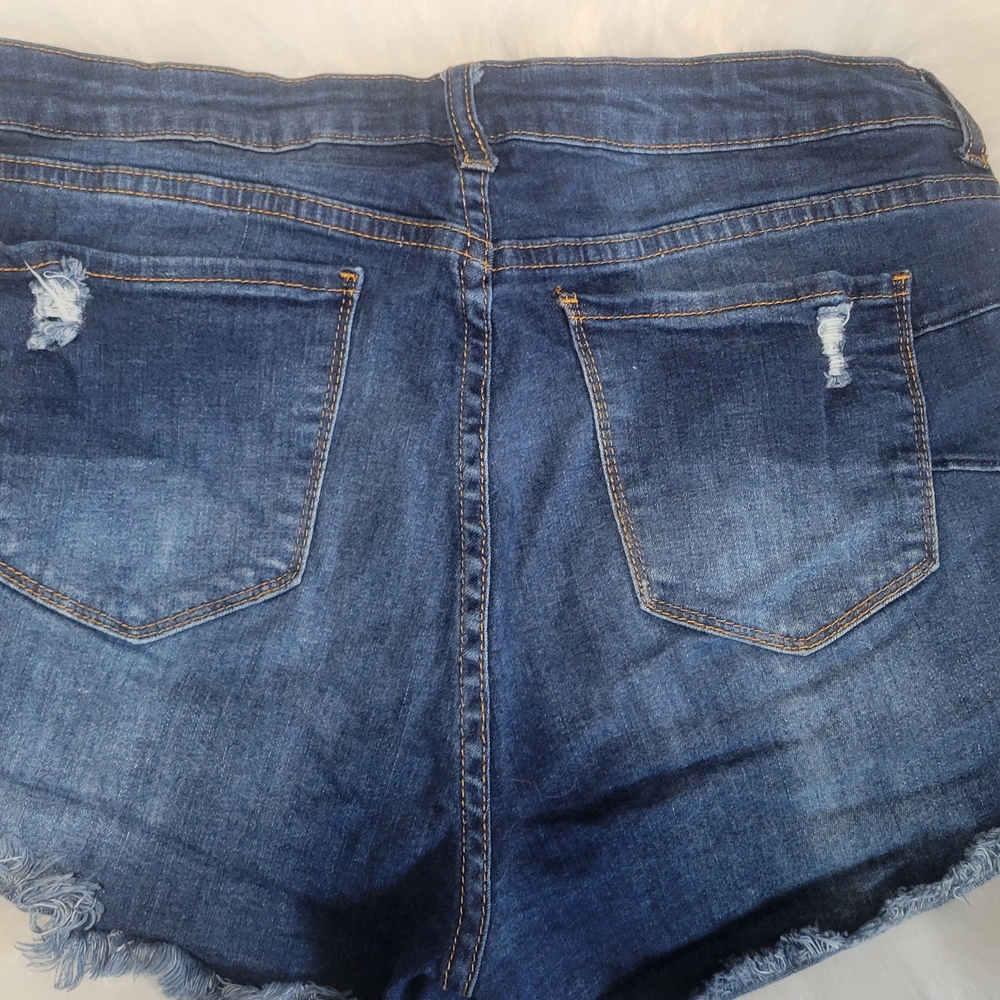 S.O.N.G. Women's Curvy High Rise Denim Shorts - Blue - Picture 2 of 3